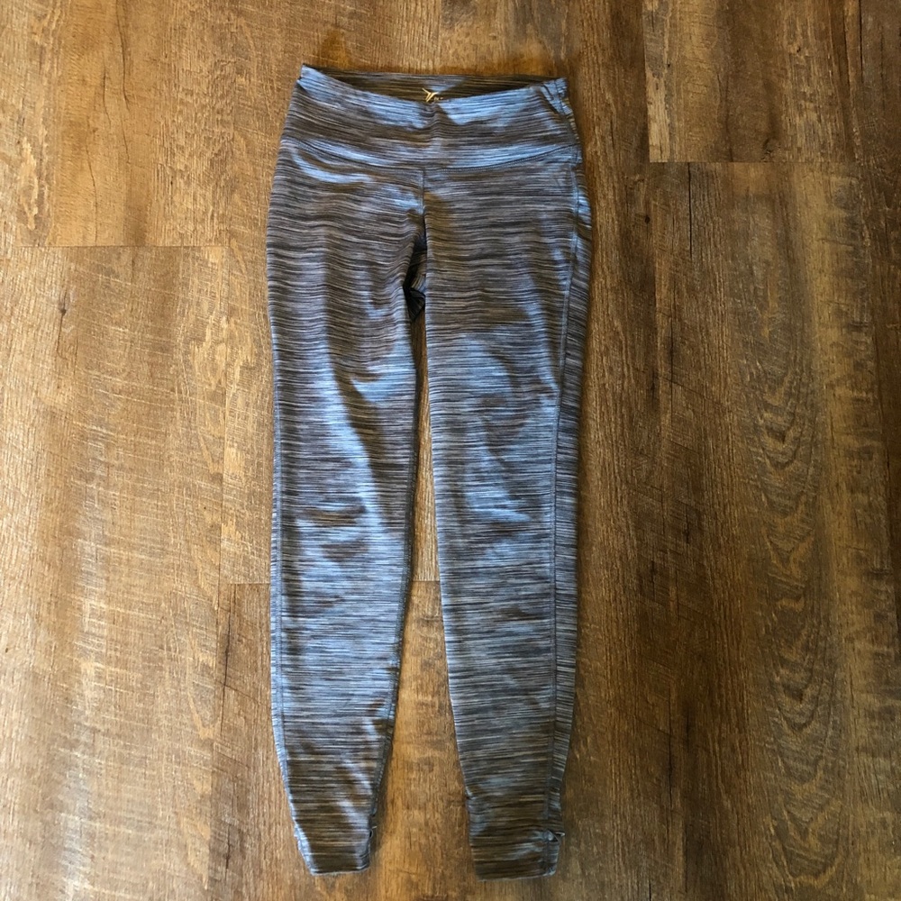 Old Navy Yoga pants